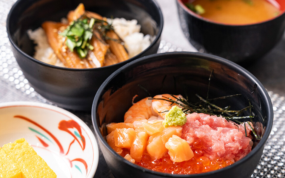 海鮮丼