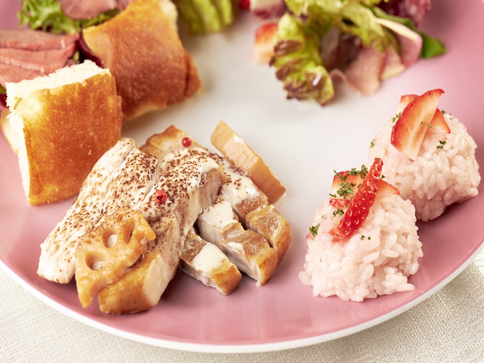 2025年度イチゴ・チョコのアフタヌーンティ