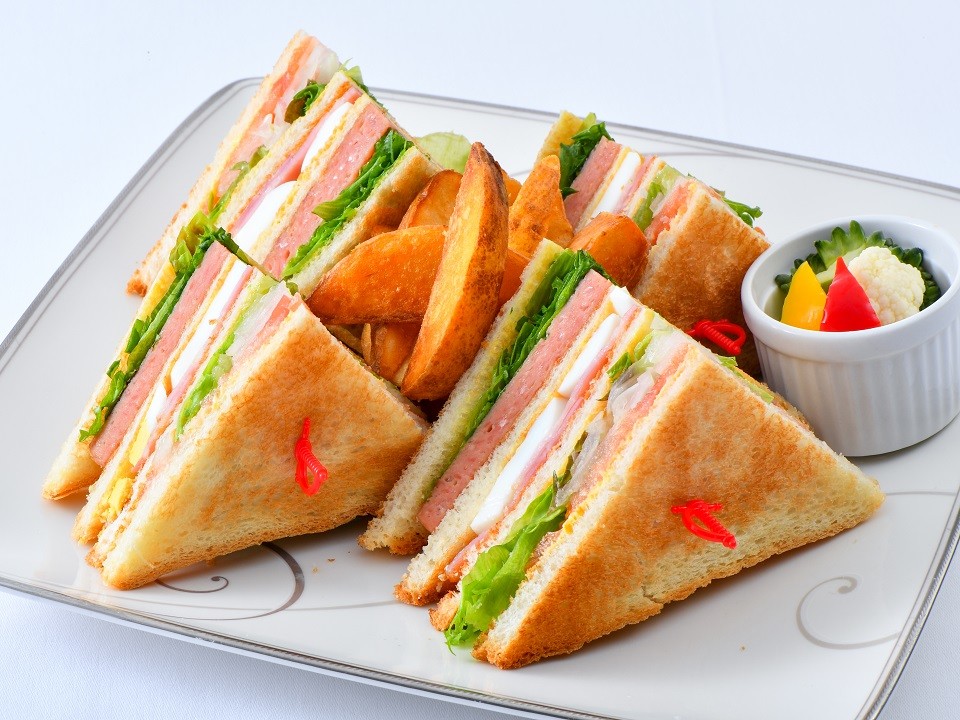 アメリカンクラブサンドウィッチ(2,000円)