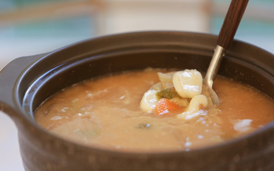 この料理を『ご法度』、つまり禁止したことから『はっと』と呼ばれるようになったそうです。