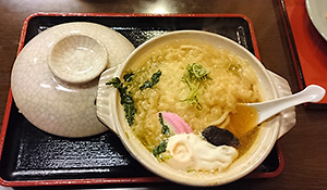 鍋焼きうどん