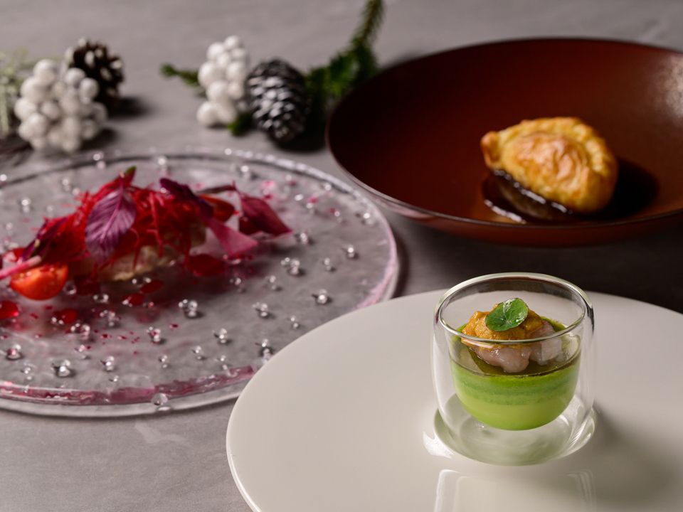ホテルモントレ グラスミア大阪 フランス料理「エスカーレ」 夜景を望むクリスマスディナー