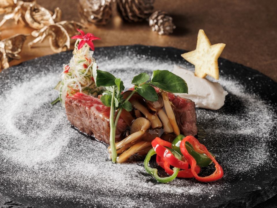 ホテルモントレ大阪 日本料理「隨縁亭」 【クリスマス★2026】 乾杯シャンパン付！華やかな八寸、国産牛ステーキなど美しい和のクリスマスコース