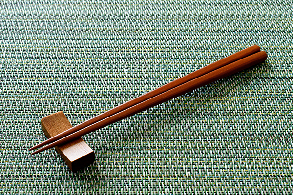 推廣使用環保筷子
