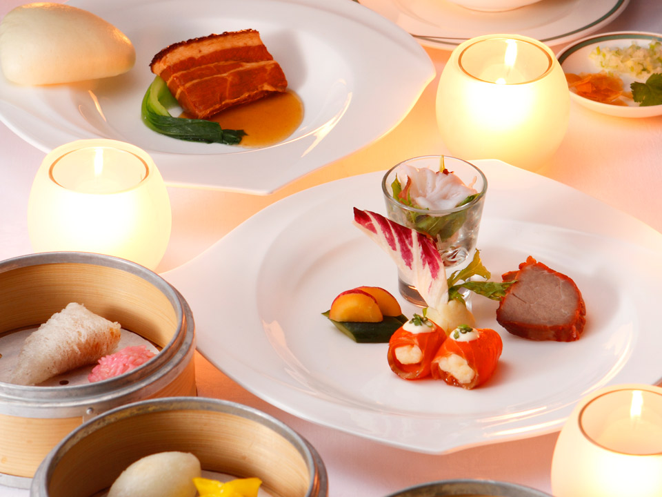 公式 クリスマスランチ ディナー 11月末までのご予約で10 Off クリスマス特別コースに乾杯用スパークリングワイン付 ホテルモントレ ラ スール 大阪 京橋駅近くのホテル