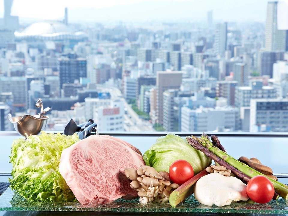 ≪ 六甲-Rokko-≫ 活鮑やお選びいただける魚介類、黒毛和牛ステーキを堪能できるランチ