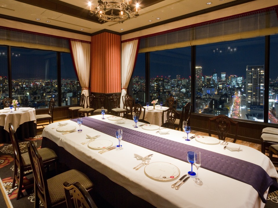 エスカーレ個室夜