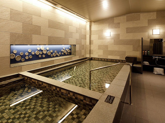 Public Bath & Sauna ‘Trinite’