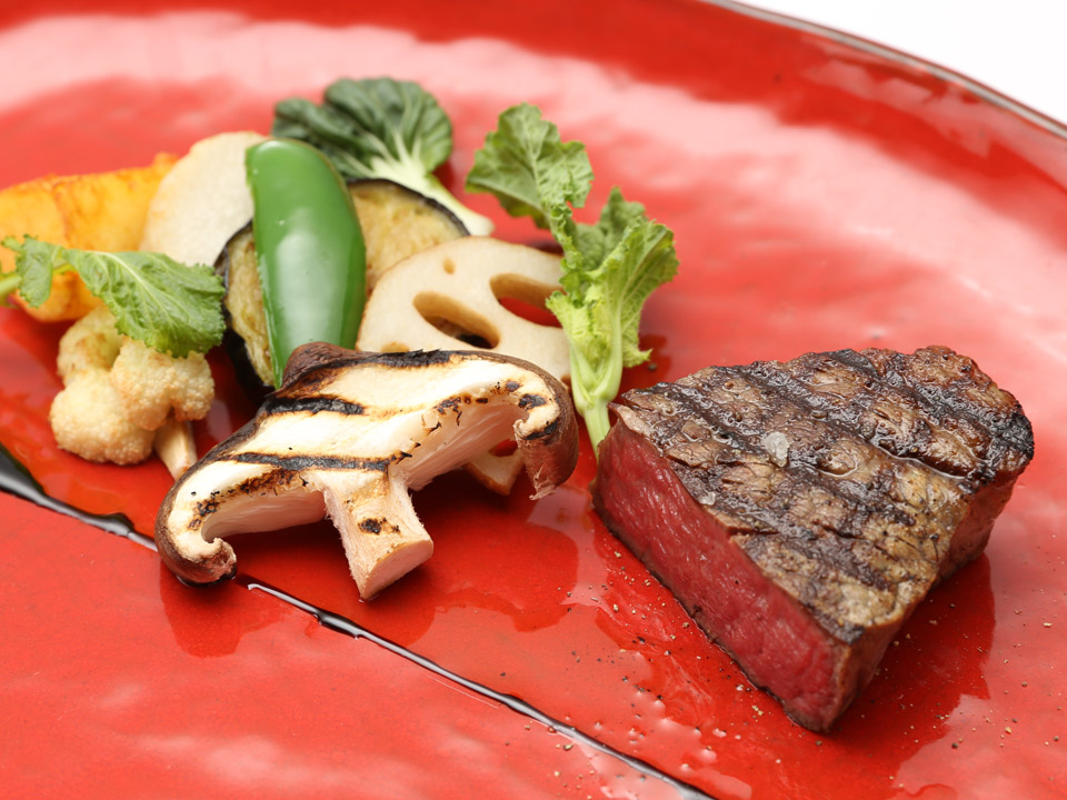  【タイムセール50%OFF】お日にち限定！／豪華フルコースディナー飲み放題付