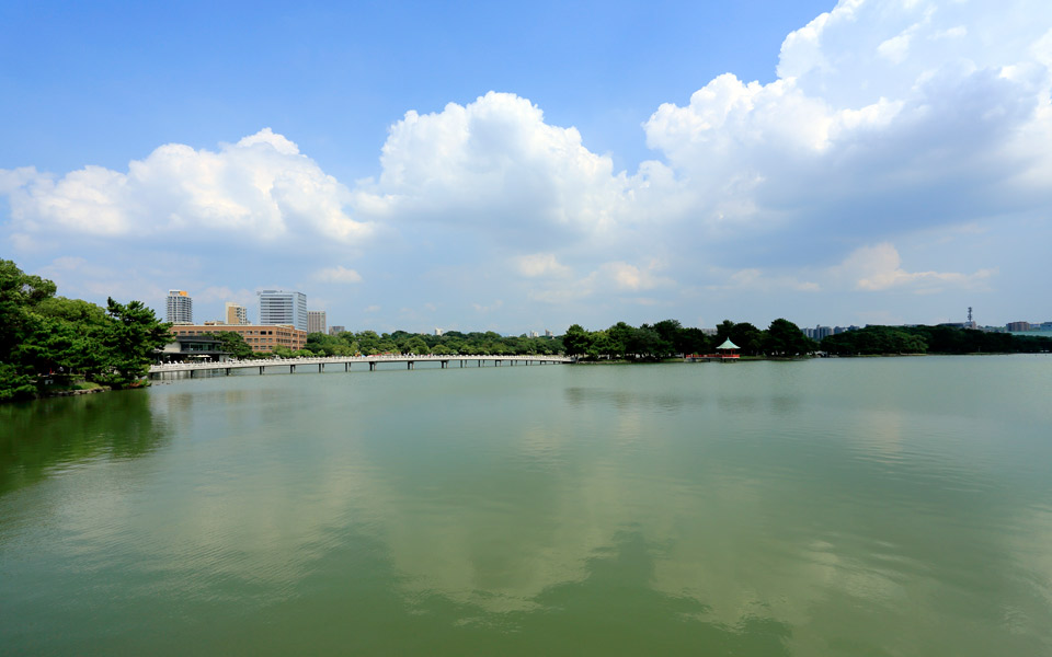 Attractions and Local Specialties