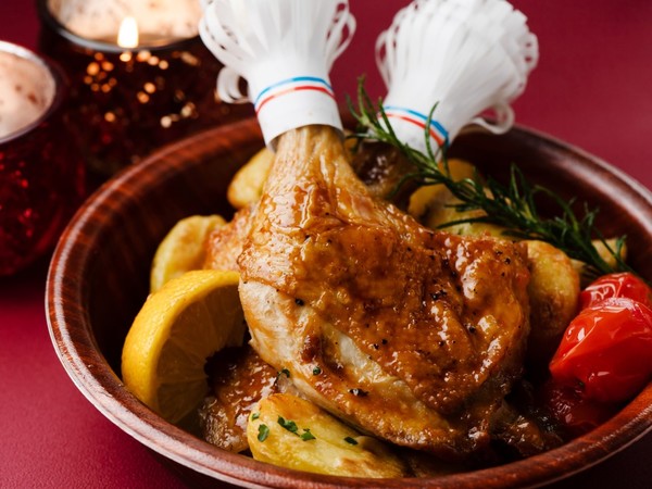 公式 客室限定 お持ち帰りメニュー クリスマスローストチキンレッグ ホテルモントレ沖縄 スパ リゾート 恩納村 沖縄県 ホテル