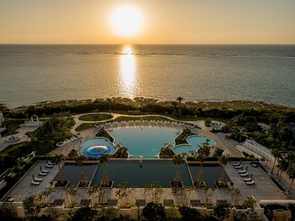 公式 学生の皆さまにオススメ インスタ映えを狙って お得に泊まろう 朝食付 ホテルモントレ沖縄 スパ リゾート 恩納村 沖縄県 ホテル