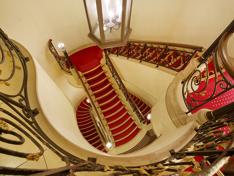 公式 デイユース ミラーリング機能搭載4kテレビで推し活も応援 最大6時間ステイ 12時 18時 ホテルモントレ大阪 梅田 大阪駅近くのホテル 大阪 府大阪市