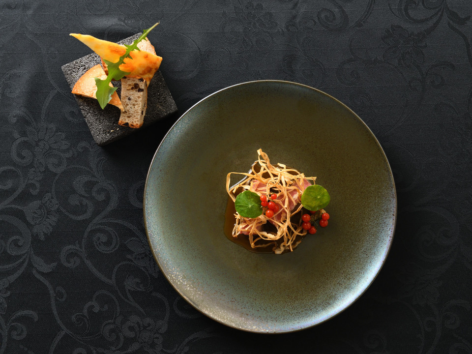 公式 クリスマスディナー 黒毛和牛 鮑 三重県産マハタなど豪華食材をちりばめたクリスマスディナー全6皿 乾杯シャンパン付 12 23 12 25限定 ホテルモントレ ラ スールギンザ 銀座一丁目駅近くのホテル 東京都