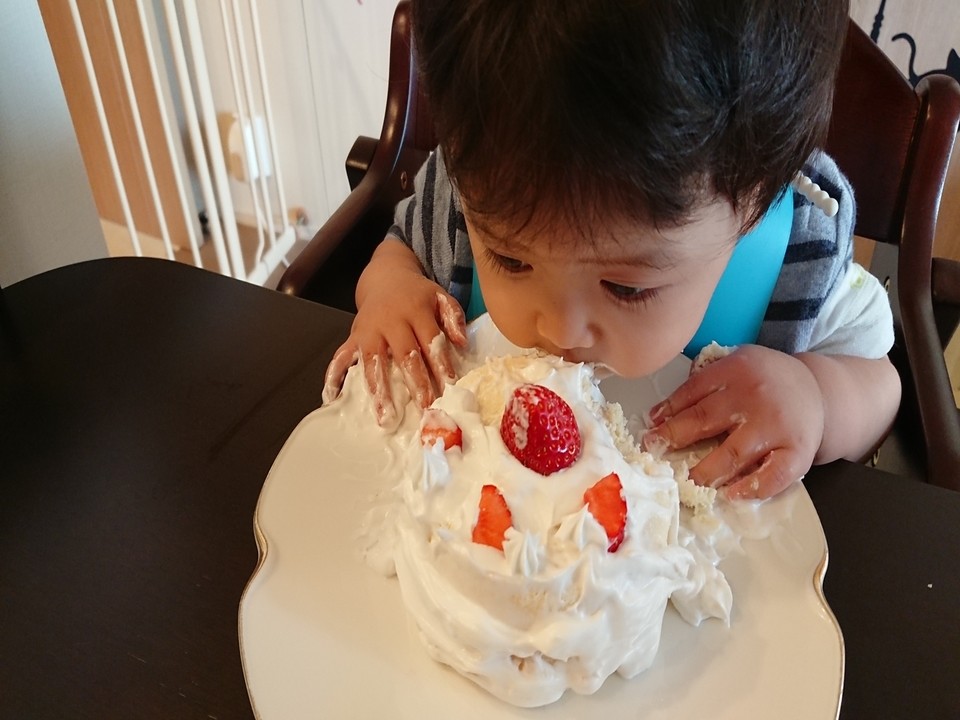 公式 スマッシュケーキ付 1歳のお誕生日を祝うバースデープラン 個室確約5名様より ホテルモントレ札幌 札幌駅近くのホテル 北海道札幌市 公式 スマッシュケーキ付 1歳のお誕生日を祝うバースデープラン 個室確約5名様より ホテルモントレ札幌 札幌駅近くのホテル 北海道札幌市