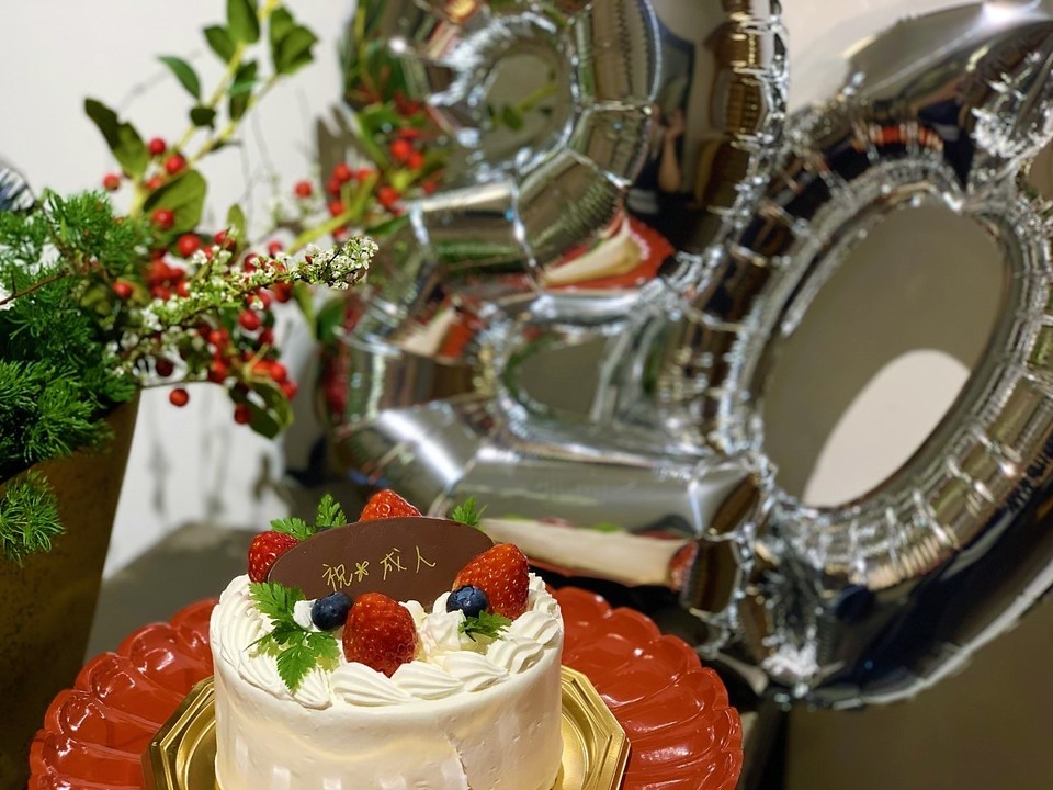 公式 記念日 誕生日 乾杯ドリンク ミニホールケーキ ミニブーケ付き つぐ美 ホテルモントレ仙台 仙台駅近くのホテル 宮城県仙台市