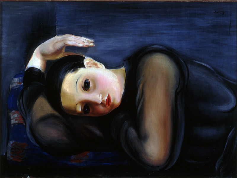 モイーズ・キスリング《休息する少女》1927年、山王美術館蔵